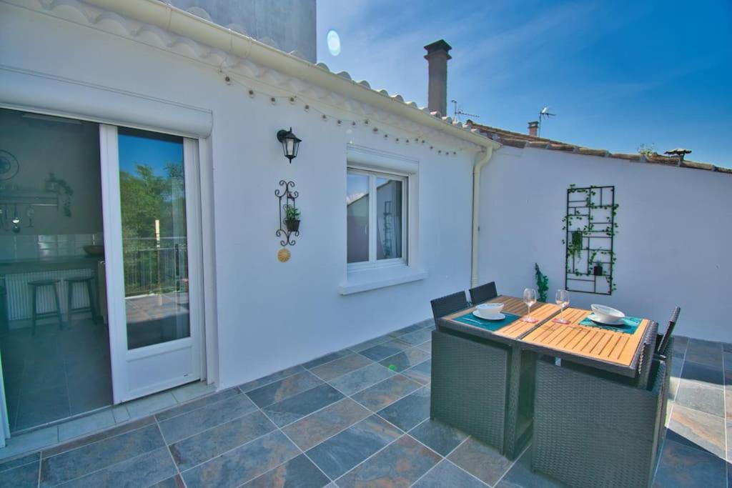 Maison De Charme Centre Lezignan-C. Avec Terrasse Villa Exterior foto